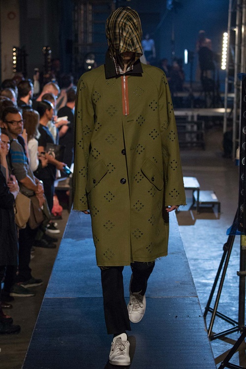 Ám ảnh với sự hoài cổ kì dị của Raf Simons - 8