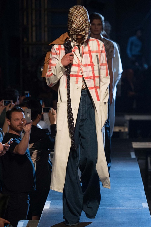 Ám ảnh với sự hoài cổ kì dị của Raf Simons - 6