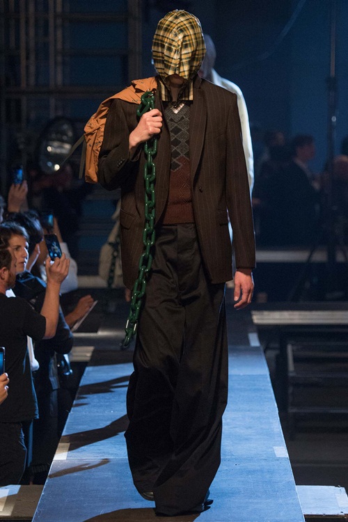 Ám ảnh với sự hoài cổ kì dị của Raf Simons - 14