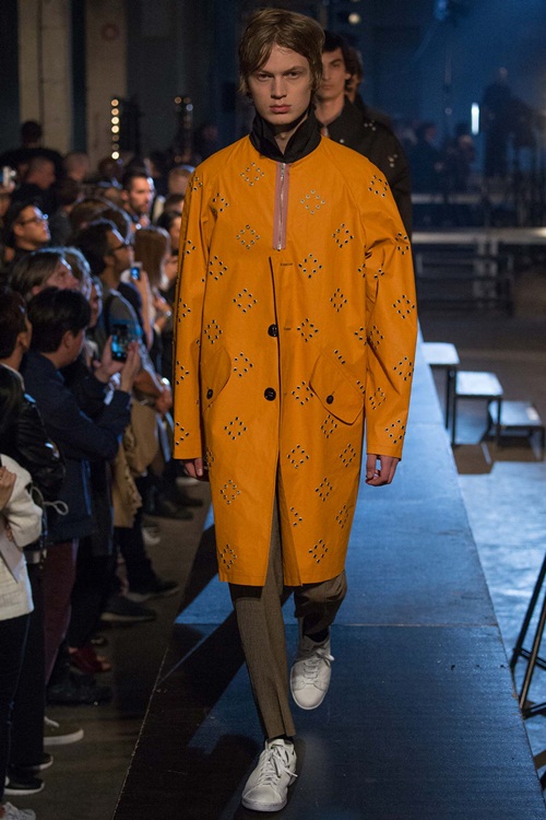 Ám ảnh với sự hoài cổ kì dị của Raf Simons - 15
