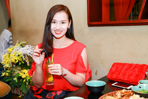 Lã Thanh Huyền hội ngộ dàn diễn viên Nhật ký Vàng Anh - 7