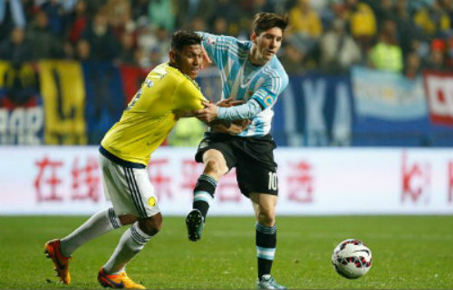 Messi & vai trò “số 10” bất đắc dĩ khi gặp Colombia - 1