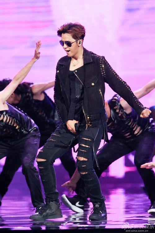 Giảm 30kg, Từ Hy Viên khoe nhan sắc mặn mà - 10