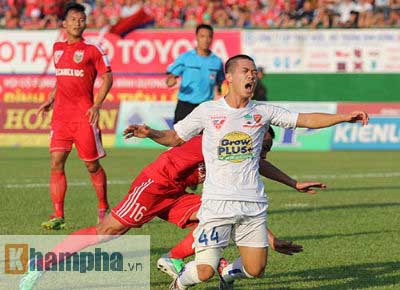 TRỰC TIẾP B.Bình Dương - HAGL: Bất lực (KT) - 11