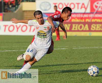 TRỰC TIẾP B.Bình Dương - HAGL: Bất lực (KT) - 13