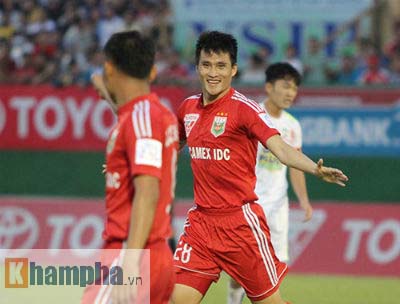 TRỰC TIẾP B.Bình Dương - HAGL: Bất lực (KT) - 15