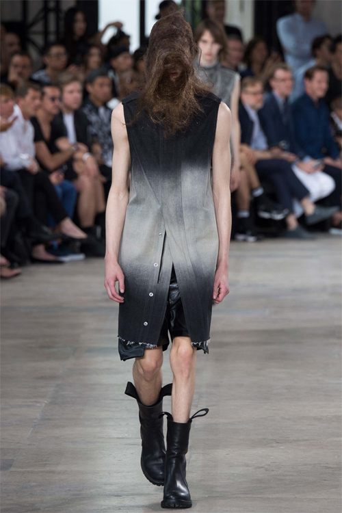Thiết kế “cái bang” của Rick Owens khuấy đảo sàn diễn - 10