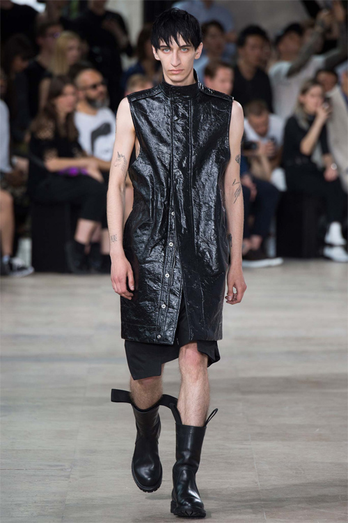Thiết kế “cái bang” của Rick Owens khuấy đảo sàn diễn - 15