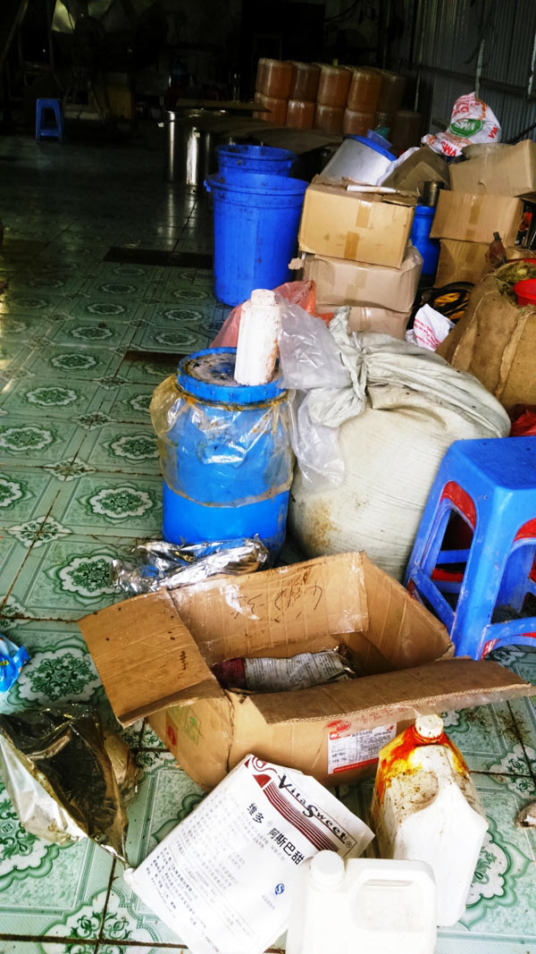 "Mục sở thị" cơ sở làm bim bim "bẩn" - 3