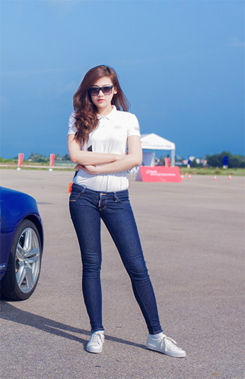 Thanh Hằng khoe dáng chuẩn với cặp chân dài 1m2 - 7