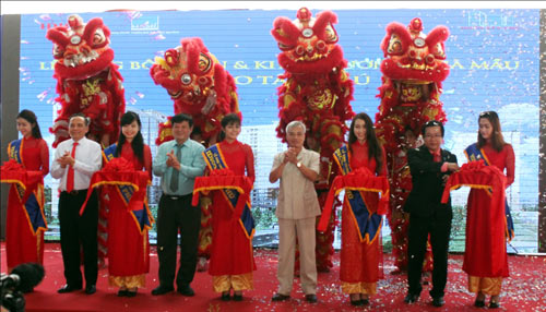 IDICO Tân Phú: Căn hộ Đầm Sen vừa mở cửa đã cháy hàng - 1