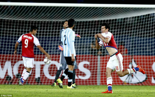 Argentina tái đấu Paraguay: Bài học xương máu - 1