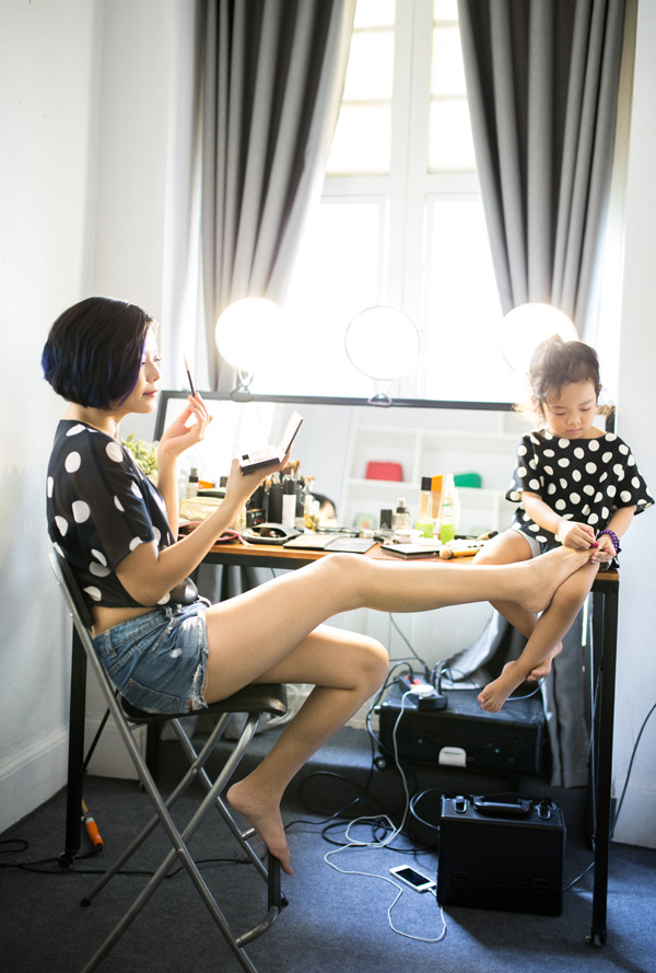 Bộ ảnh dễ thương của mẹ và con gái - 3