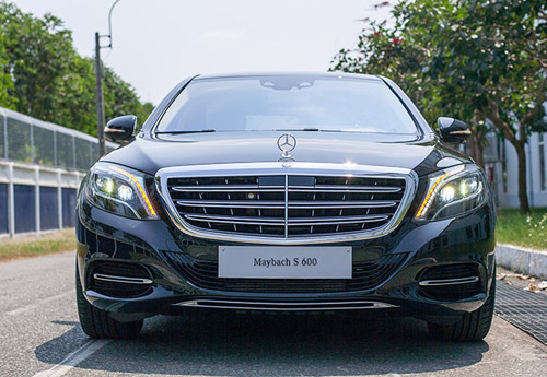 Đại gia Tuyên Quang mua siêu xe Maybach S600 khủng - 2