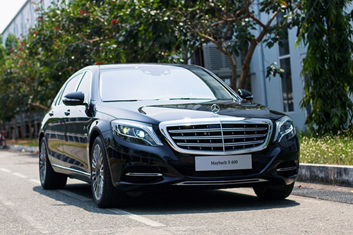 Đại gia Tuyên Quang mua siêu xe Maybach S600 khủng - 4