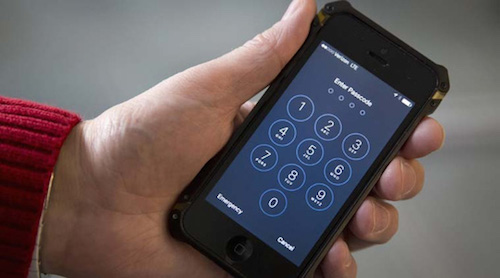 FBI tiếp tục bẻ khóa thêm iPhone, iPod của nghi phạm - 1