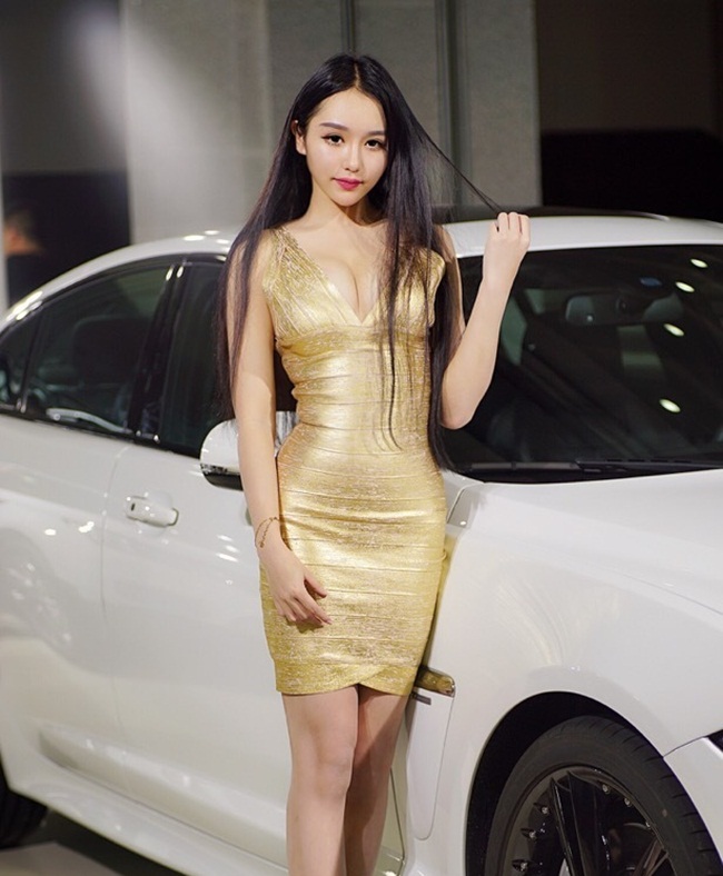 Trong tương lai, chắc chắn hot girl này sẽ còn quyến rũ và gợi cảm hơn nhiều. 