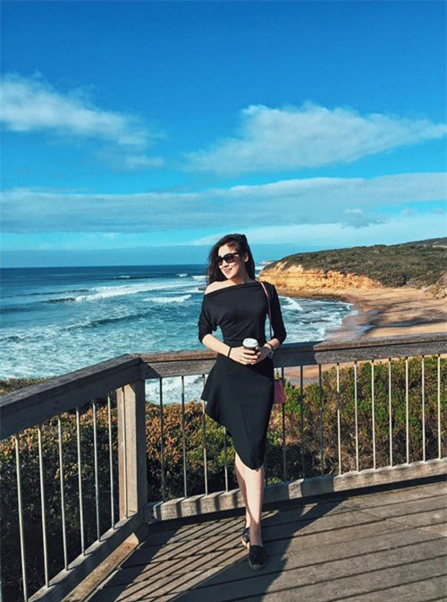 Cuộc sống nhung lụa đáng mơ ước của á hậu Tú Anh - 13