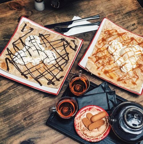 Cuộc sống nhung lụa đáng mơ ước của á hậu Tú Anh - 5