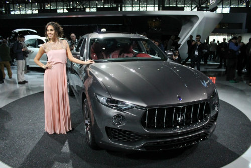 Maserati Levante SUV: Vòm hông cao, mạnh mẽ - 1