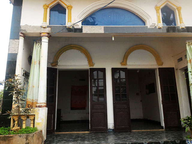 Hồ tử thần Hà Nội bề mặt rộng khoảng 10m  sâu 7m