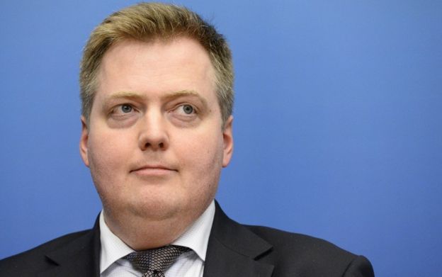 panama paper  trốn thuế  rửa tiền  Thủ tướng Iceland  Sigmundur David Gunnlaugsson  phỏng vấn truyền hình  Panama Papers  tài liệu rò rỉ  tin tức vụ panama mới nhất