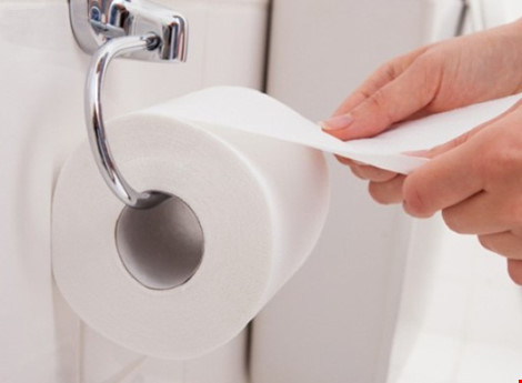 4 mối nguy hiểm rình rập trong giấy vệ sinh - 1