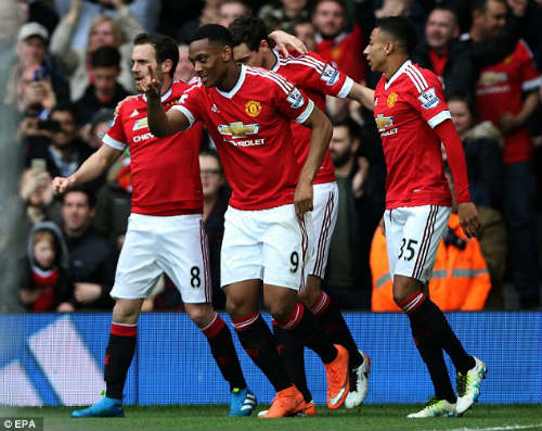MU: Loạn tin Van Gaal đi-ở và tương lai Mourinho - 2