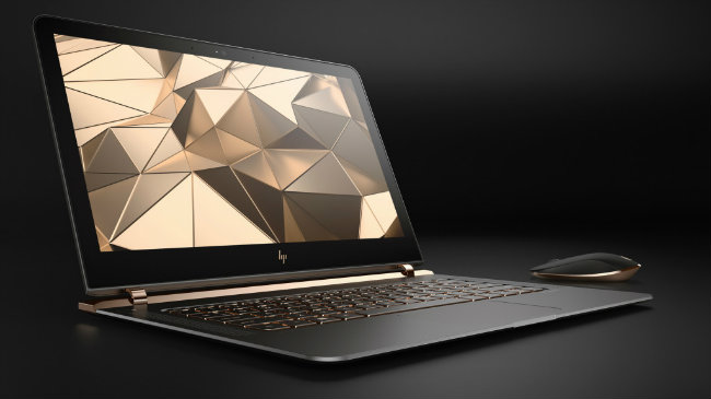HP Spectre 13 vừa được công bố vào hôm 7.4.2016. Đây là một mẫu laptop hướng tới tích hợp các tiêu chí mỏng, mạnh và phong cách.