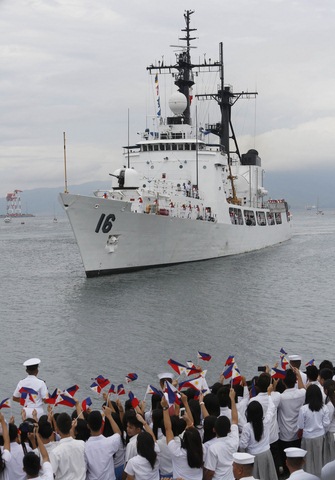 Biển Đông căng thẳng, Mỹ cấp tiền gấp đôi cho Philippines - 1