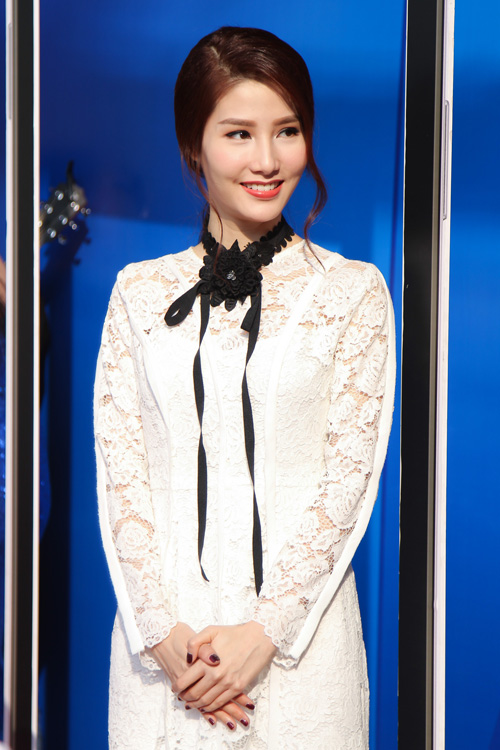 Lịch trình 24 tiếng bận rộn mỗi ngày của Diễm My 9X - 2