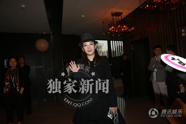 Đại tiệc xa hoa mừng 100 ngày con gái Chương Tử Di - 11