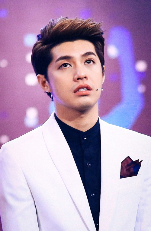 Noo Phước Thịnh khóc vì hoàn cảnh của người đồng tính - 4