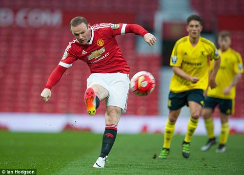 Tái xuất, Rooney chơi xông xáo ở đội U21 MU - 5