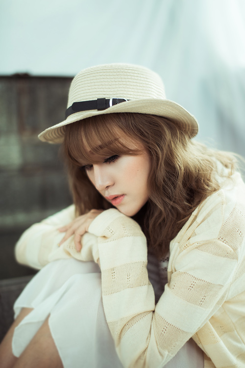 “Bà Tưng” Huyền Anh cover hit “Hậu duệ mặt trời” - 10