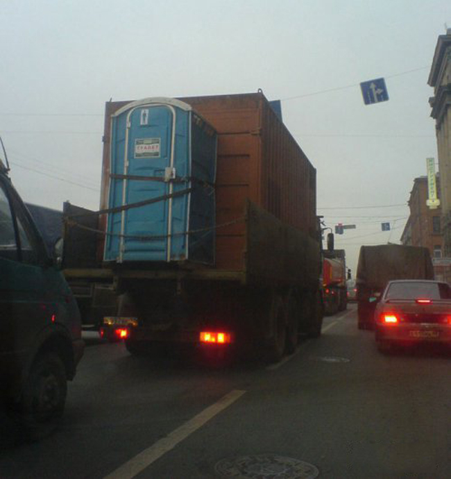 Chỉ là cho em nó được&nbsp;đeo "balo".