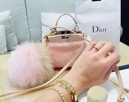 Vợ Nat “Tình yêu không có lỗi” sống cực sang chảnh - 9