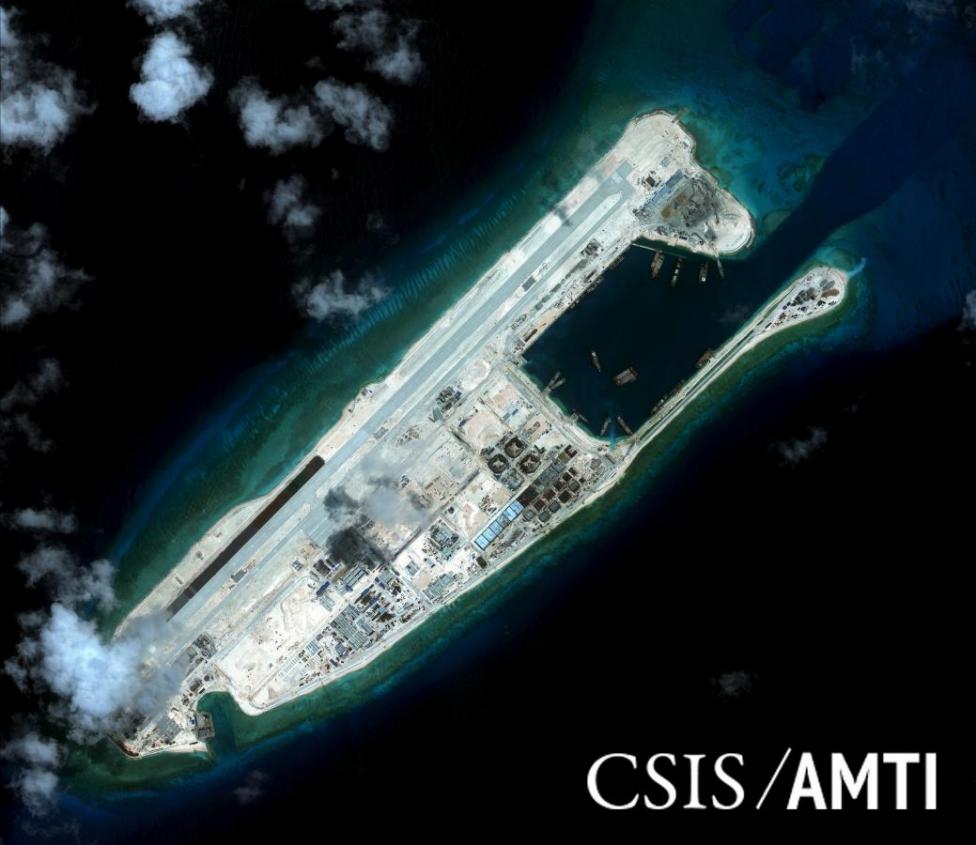 Mỹ: TQ xây đảo nhân tạo hủy hoại môi trường Biển Đông - 1