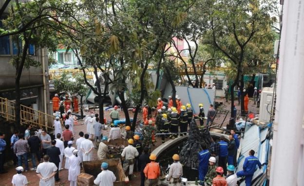 TQ: Gió thổi sập cần cẩu, 18 người thiệt mạng - 2
