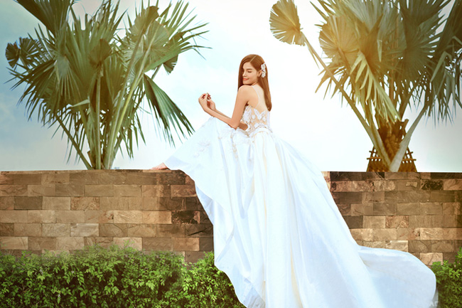 Hiện tại, cộng đồng mạng vẫn chờ người mẫu Kỳ Hân lên tiếng xác nhận tin đồn cô và chân sút Việt Kiều đang tất bật chuẩn bị đám cưới.