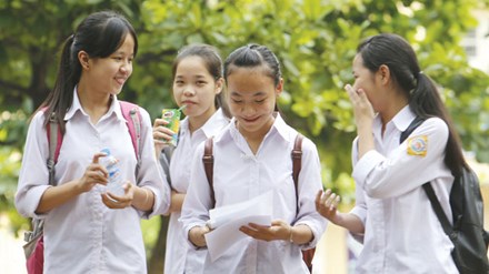 Tuyển sinh lớp 10 ở Hà Nội: Siết chặt chuyển trường công - 1