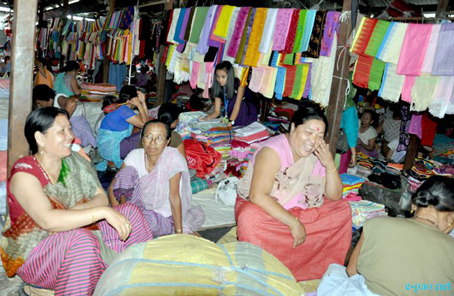 Những phụ nữ Manipur với tinh thần bất khuất sẽ chung tay để làm nên một quốc gia tiến bộ”.