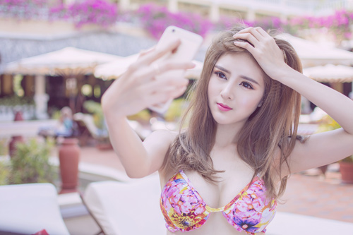 Hot girl Lilly Luta tung ảnh bikini gợi cảm chào hè - 8