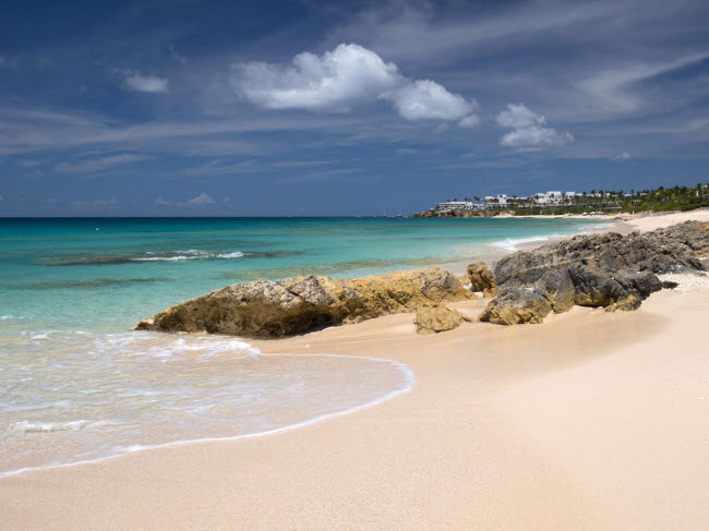 Vịnh Shoal trên đảo Anguilla sở hữu những bãi biển hoang sơ khiến du khách mê mẩn.