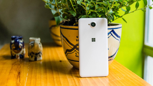 Microsoft Lumia 650 – Smartphone đáng mua của giới văn phòng và sinh viên - 2