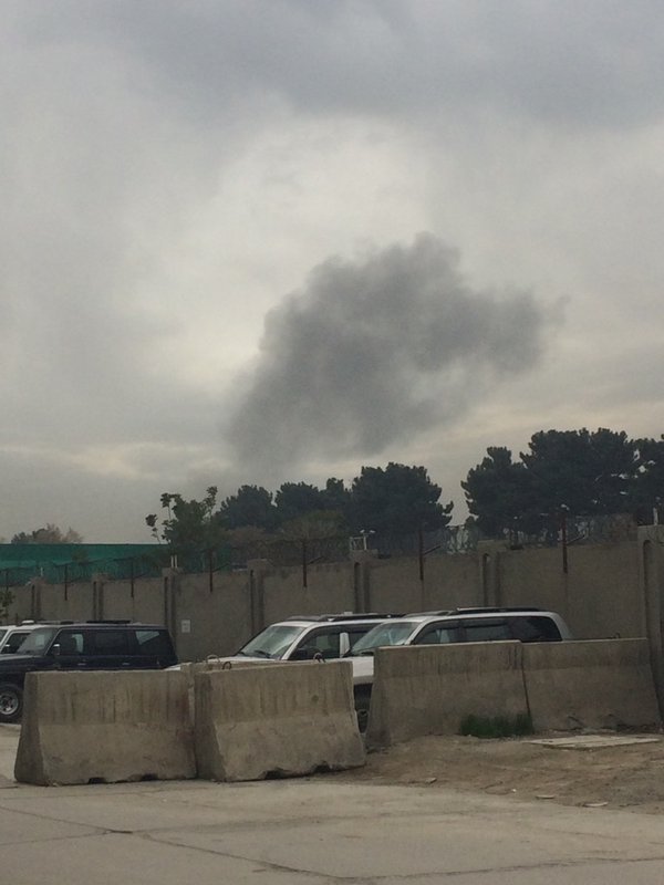 Đánh bom tự sát ở kabul