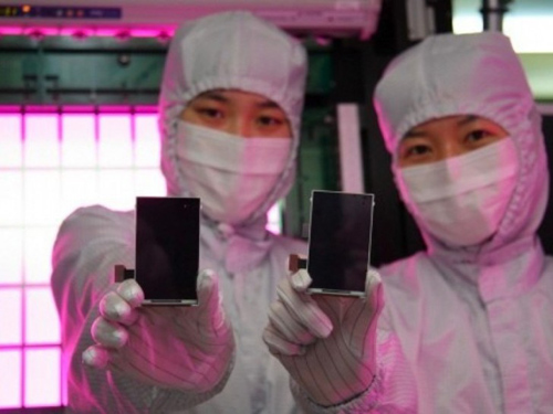 Apple đặt hàng 100 triệu tấm nền OLED cho iPhone 7s - 1