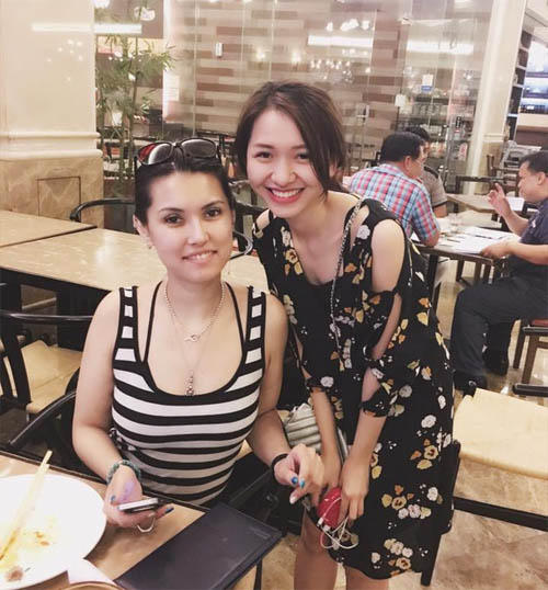 Maria Ozawa chụp hình với fan Việt gây chú ý - 1