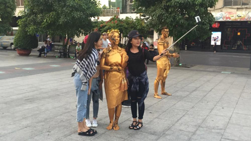 "Du lịch kỳ thú" phiên bản mới quy tụ dàn sao 'khủng' - 1