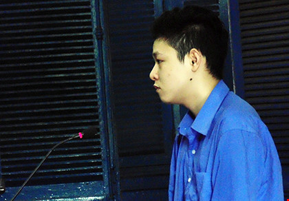 Mâu thuẫn lúc đi vệ sinh, người chết, kẻ vào tù - 1